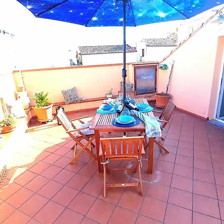 Linda's House *